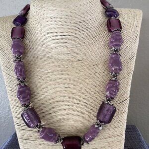 Purple and lavender glass beaded necklace (20")